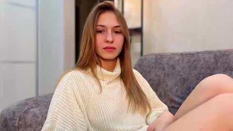 Kate only online show from October 14, 2:19 pm