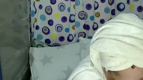 LocwlyLSYlYNXXX online show from September 15, 10:34 am