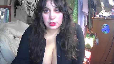 lala online show from December 23, 2:28 pm