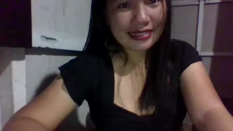 lovelymocha27s online show from September 12, 2:24 pm