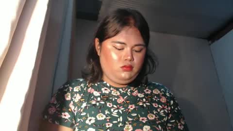 lovely online show from December 28, 11:41 am