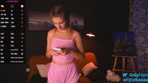 Anna online show from January 24, 11:37 am