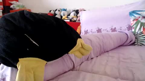 lovelywoman22 online show from November 20, 7:31 am