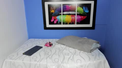 loversvalery online show from November 10, 12:22 pm