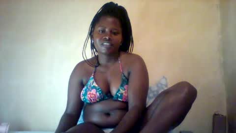 loviett online show from April 12, 3:26 pm