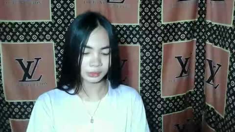 loving_rhean online show from November 19, 11:10 am