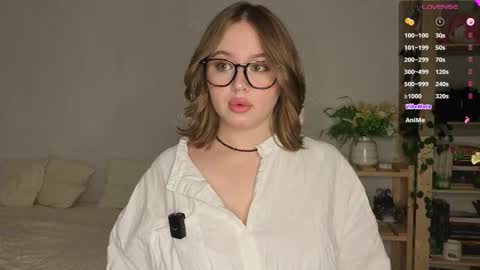Eva online show from May 3, 5:49 pm