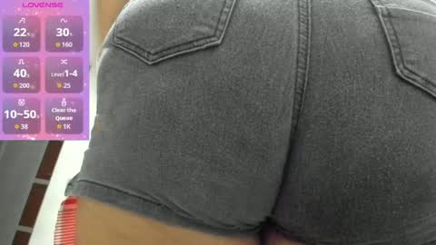 Lucy online show from April 13, 4:36 am