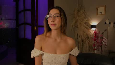  ---Goys incredible photographs online show from February 13, 12:32 pm