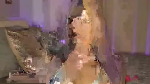 Luana Dess online show from April 30, 11:37 am