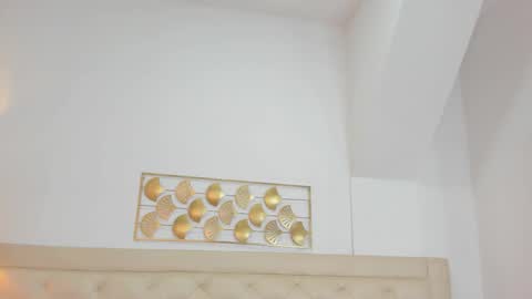 lucia lorenz online show from October 20, 11:24 am