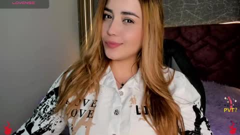 lucia star  online show from December 19, 7:18 pm