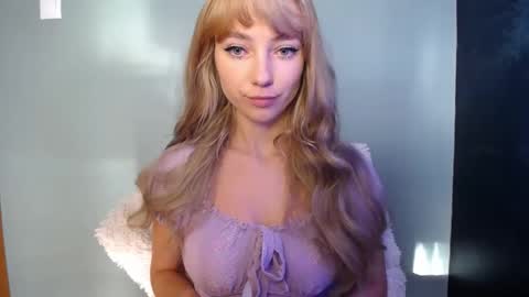 Lucy online show from October 27, 7:26 am