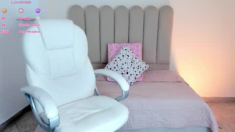Snapshot of luciana_fuster18 chatting on September 26, 12:14 pm Luciana online show from September 26, 12:14 pm
