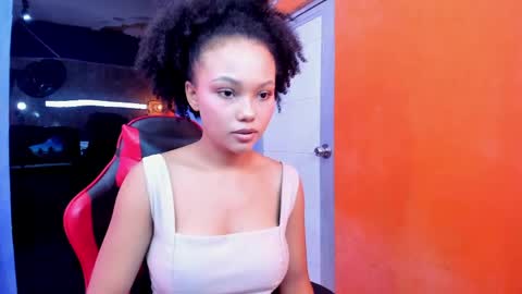 LUCIANA  online show from April 8, 12:51 pm