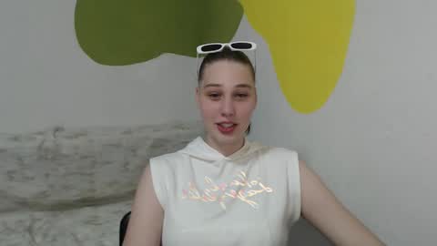 Grace online show from May 25, 2:38 pm