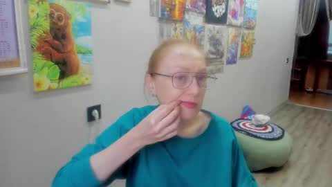 lucky_licky20 online show from February 2, 2:54 am