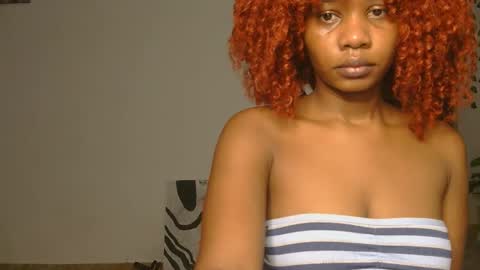 lucky_n_shyshy online show from December 5, 3:57 pm