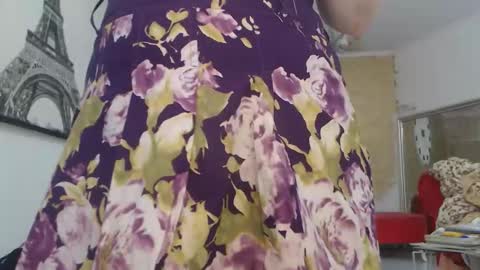 Ana online show from November 17, 11:33 am