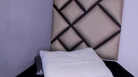   online show from March 27, 8:26 am