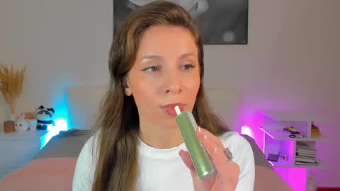 lucy__ray online show from February 28, 12:32 am