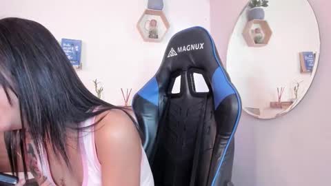 Your Lucy online show from February 13, 4:25 am