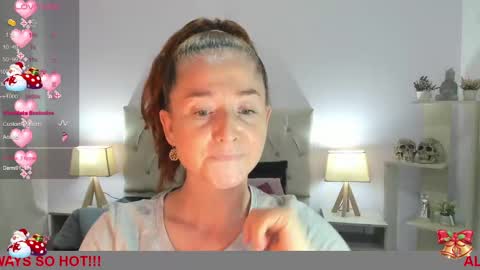 Snapshot of lucy_hot77 chatting on January 7, 9:25 pm Lucia online show from January 7, 9:25 pm