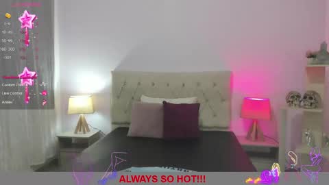 Snapshot of lucy_hot77 chatting on February 9, 7:19 pm Lucia online show from February 9, 7:19 pm