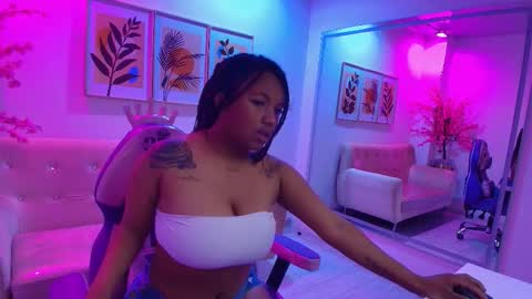 Lucy  online show from November 17, 11:11 am