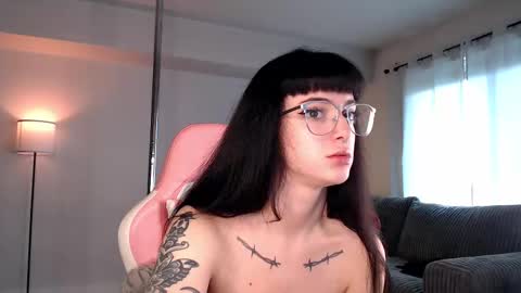 Snapshot of lucyyluvss chatting on September 26, 11:34 pm Lucy online show from September 26, 11:34 pm