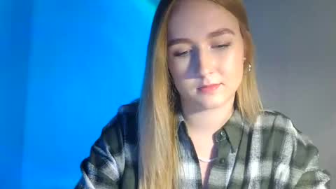 Lulu Baby18 online show from February 25, 4:25 pm