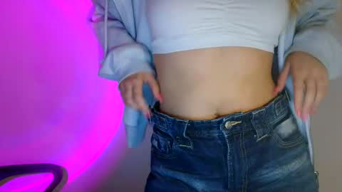 Lulu Baby18 online show from September 25, 8:17 pm