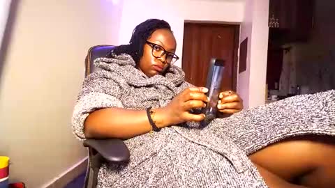 lulu_sparks1 online show from June 6, 7:58 am