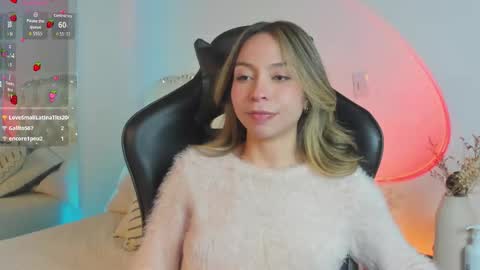 luluuberry online show from February 23, 9:58 pm