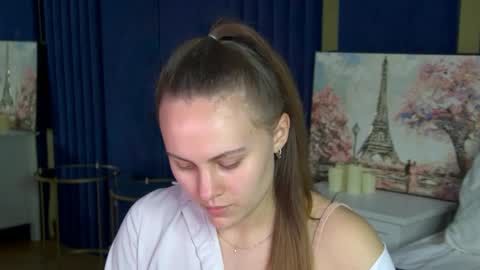 lumerisoren online show from May 13, 5:13 am