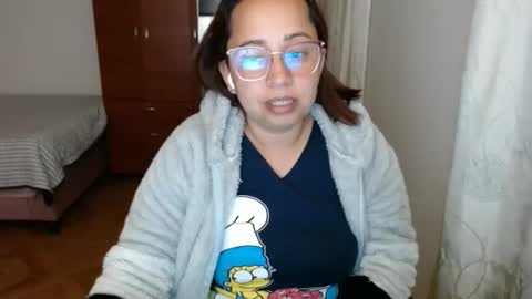 Snapshot of lumi_84 chatting on February 12, 12:58 am LUMI online show from February 12, 12:58 am