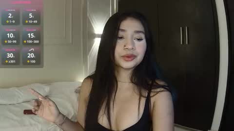 luna and banji online show from November 6, 4:51 am