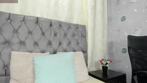 Luna Eva online show from March 24, 2:22 pm