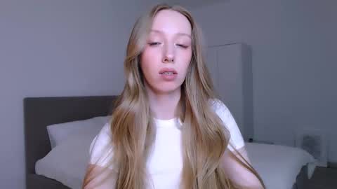 Luna online show from February 26, 10:42 pm