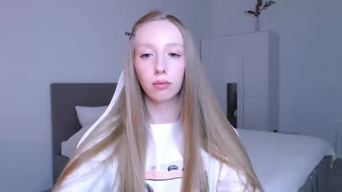 Luna online show from November 23, 9:16 pm