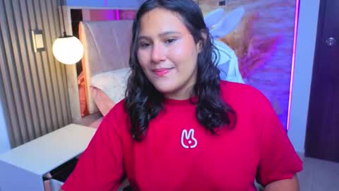 Luna  Jonez  online show from October 26, 9:16 am