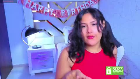 Luna  Jonez  online show from December 4, 12:29 pm