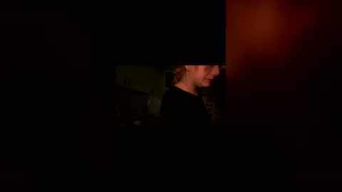 Luna online show from February 25, 2:37 pm