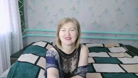 luna_lure11 online show from May 4, 6:17 am