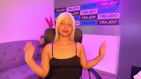 Snapshot of luna_owens1 chatting on October 1, 11:59 am Lunita Owens online show from October 1, 11:59 am