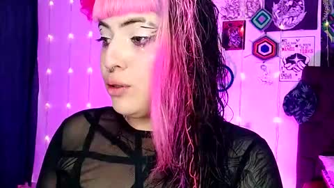 MISS LUNA  online show from December 31, 9:28 pm