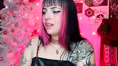 MISS LUNA  online show from December 21, 8:32 pm