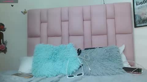 Luna Rougets online show from December 18, 5:18 pm