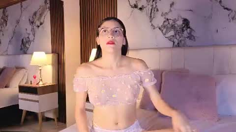  A M M Y  online show from July 15, 11:37 am