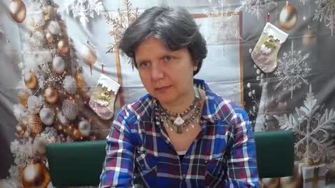 LunaDobra online show from December 17, 11:58 am